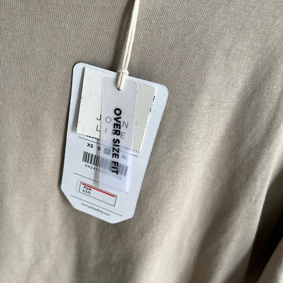 Oversized tan t shirt size M pull&bear - Picture 2 of 3